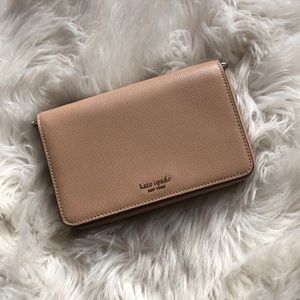 Kate Spade chain crossbody clutch purse